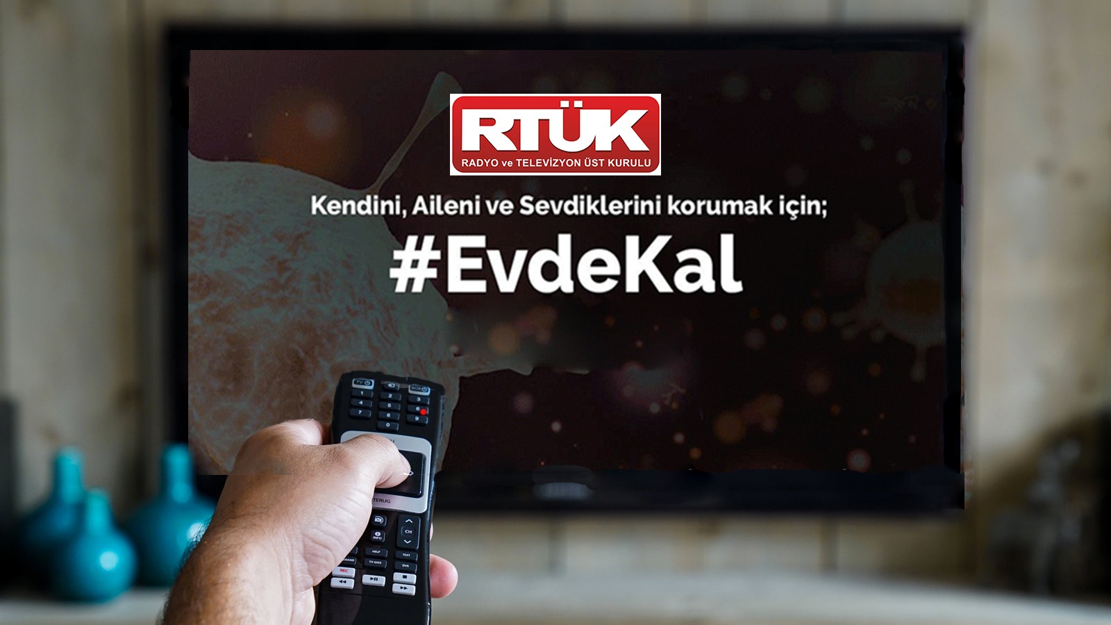 #EvdeKal